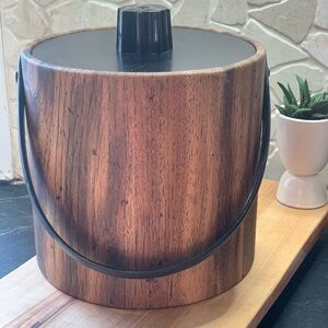 IRVINWARE | Faux Wood Insulated Ice Bucket